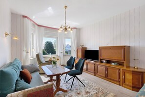 Fernseher