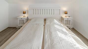 2 Schlafzimmer, Bügeleisen/Bügelbrett, kostenloses WLAN, Bettwäsche