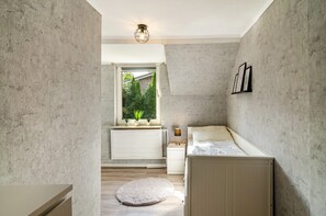 2 habitaciones, tabla de planchar con plancha y wifi gratis 