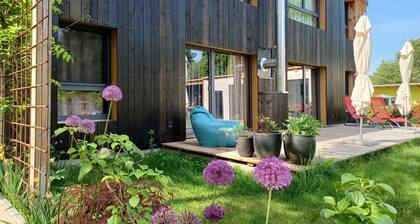 Apartment 'Schorfheider Blueberry Am Grimnitzsee' with Balcony and Wi-Fi