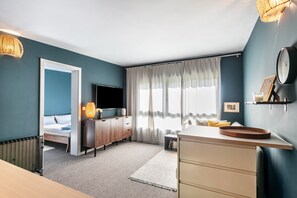 4 bedrooms, free WiFi, bed sheets