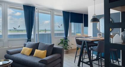 Ferienwohnung Clara" mit Meerblick, Balkon und WLAN