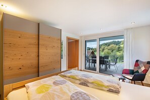 3 chambres, Wi-Fi gratuit, draps fournis