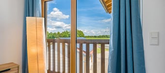 Apartment 'Ferienwohnung Mit Bergblick' with Mountain View, Private Terrace and Wi-Fi