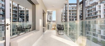 Silkhaus Oasis Towers - Masdar City