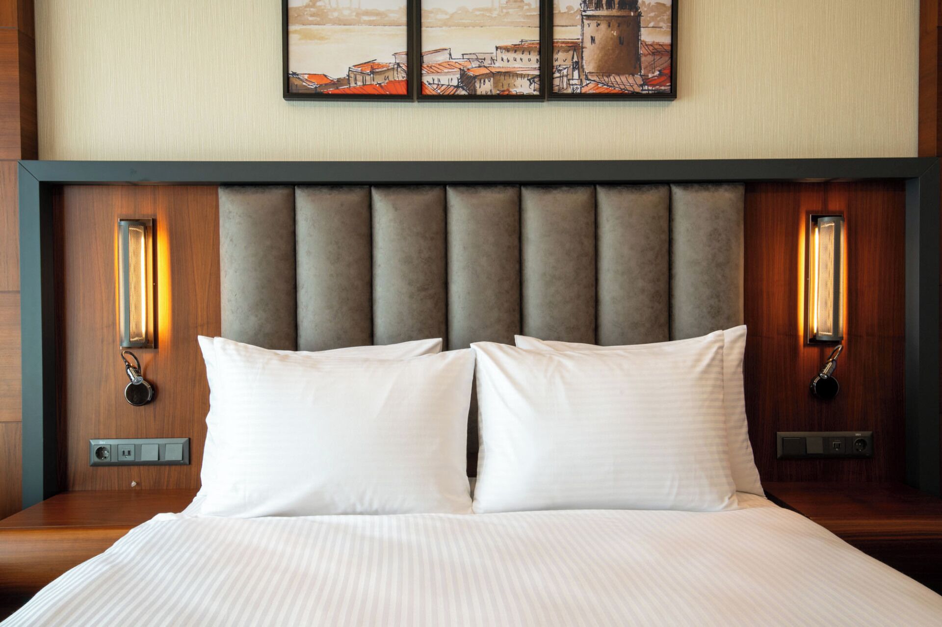 Minibar, in-room safe, free WiFi, bed sheets