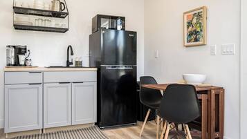 Fridge, microwave, coffee/tea maker, toaster