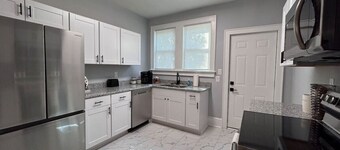 Double King 2bed/2 bath in Downtown Columbia!