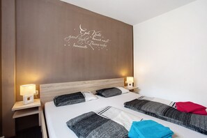 2 bedrooms, free WiFi, bed sheets