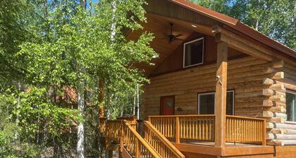 Riverfront, Authentic, Luxury Log Cabin-Bison
