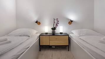 2 Schlafzimmer, Bügeleisen/Bügelbrett, kostenloses WLAN