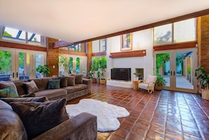 Interior detail - Arcadia 6BR Paradise Pool (Phoenix)