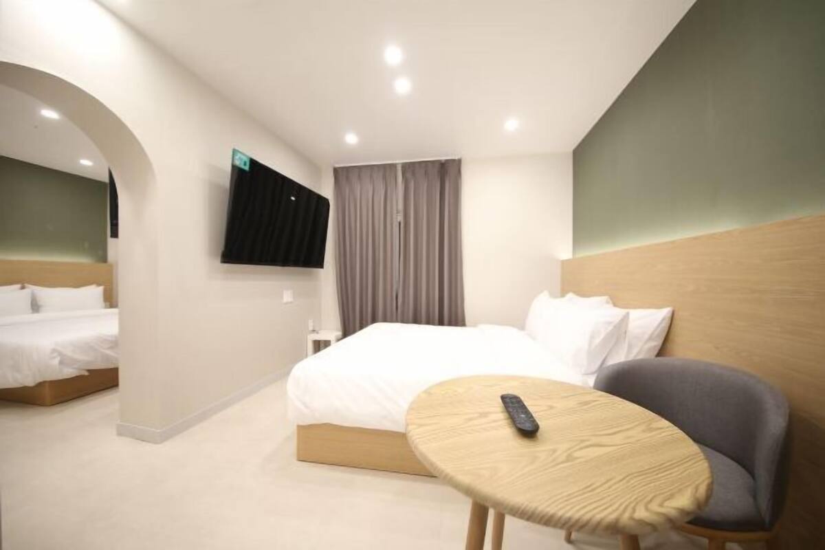 Cortinas blackout, insonorización y wifi gratis 