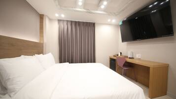 Family Residence | Soundproofing, free WiFi