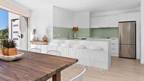 Private kitchen - Top Floor Riverfront Apartment! (Noosa)