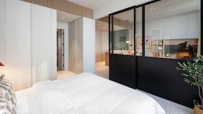 Apartment | 1 bedroom - Charming 1BR w Balcony in Business Bay (Dubai)