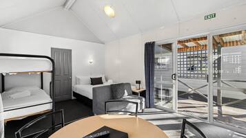 Standard Mountain View Cabin | 1 bedroom, cots/infant beds, free WiFi