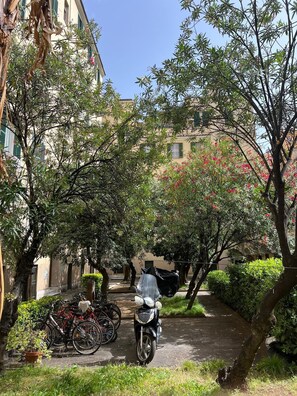 Property grounds - Casa Vacanza Al Pigneto (Rome)