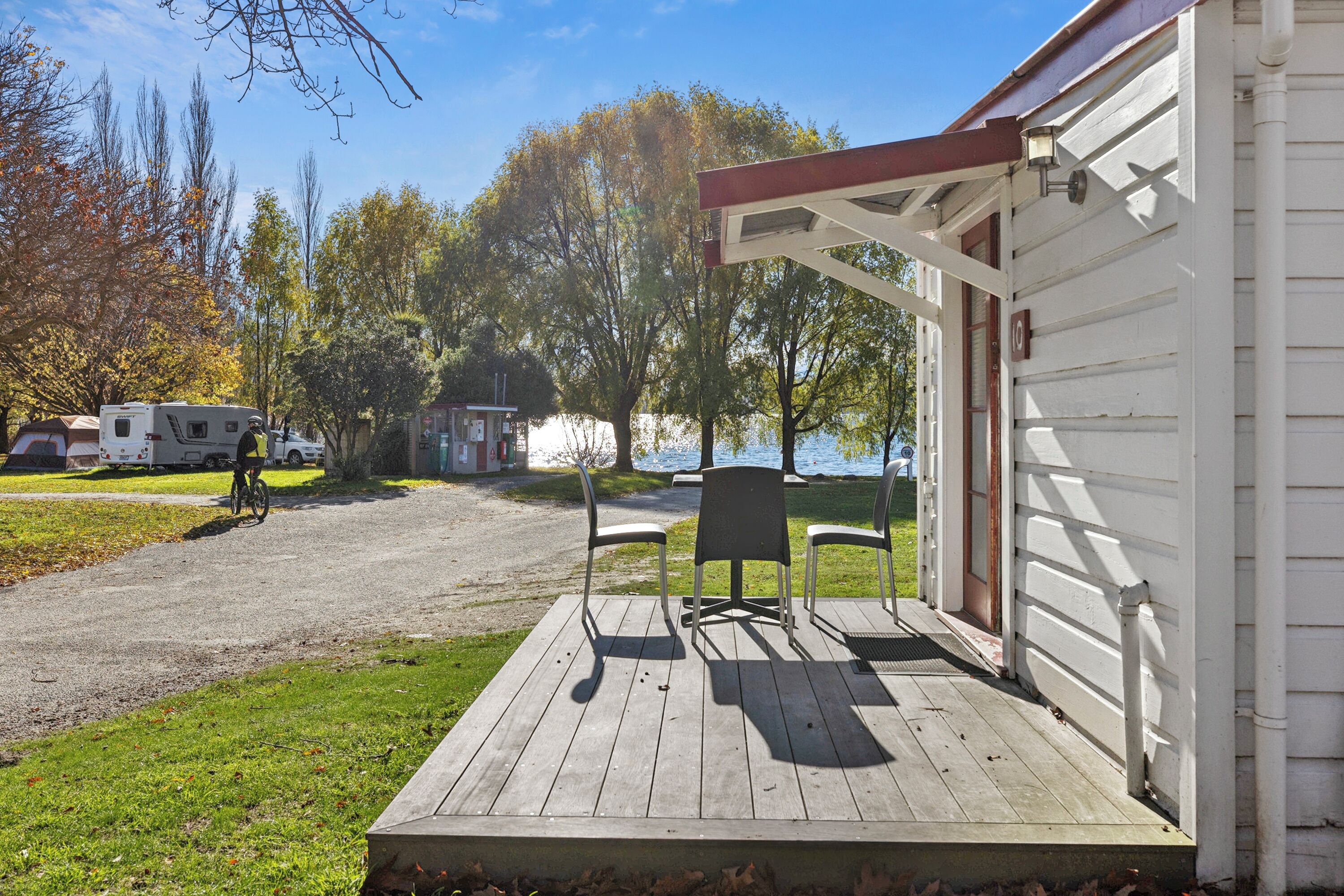 Economy Cabin - No Ensuite | Terrace/patio