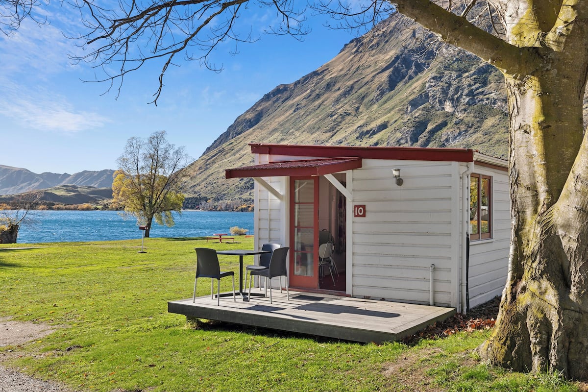 Economy Cabin - No Ensuite | Terrace/patio