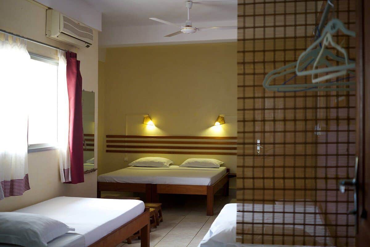 Basic Triple Room | Desk, laptop workspace, free WiFi, individually decorated