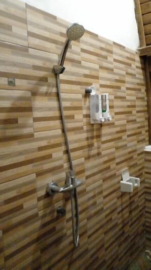 Standard Single Room | Bathroom - The Hill Prananta (Penida Island)