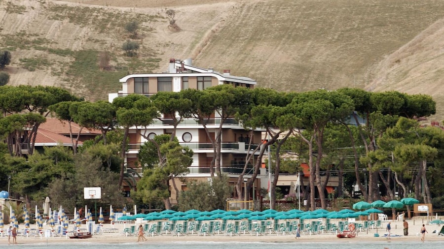 Hotel Astoria