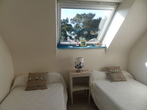 2 sovrum, strykjärn/strykbräda, resesäng och gratis wi-fi