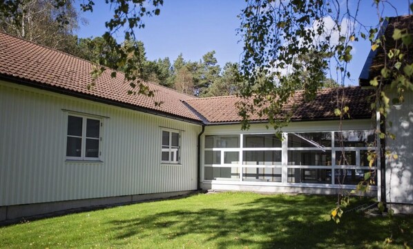 Exterior - Forenom Hostel Gothenburg Säve (Gothenburg)