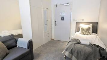 Basic Double or Twin Room | Free WiFi