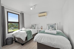 Classic Villa, Patio, Golf View - San Lameer Villa 10421 (Southbroom)