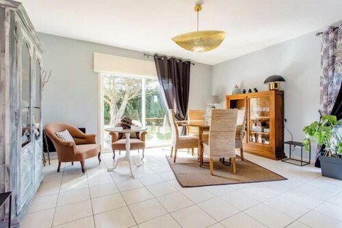 Room 2 between Ocean and Estuary 
