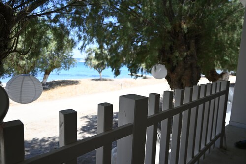 Kythnos Seaside House Flampouria