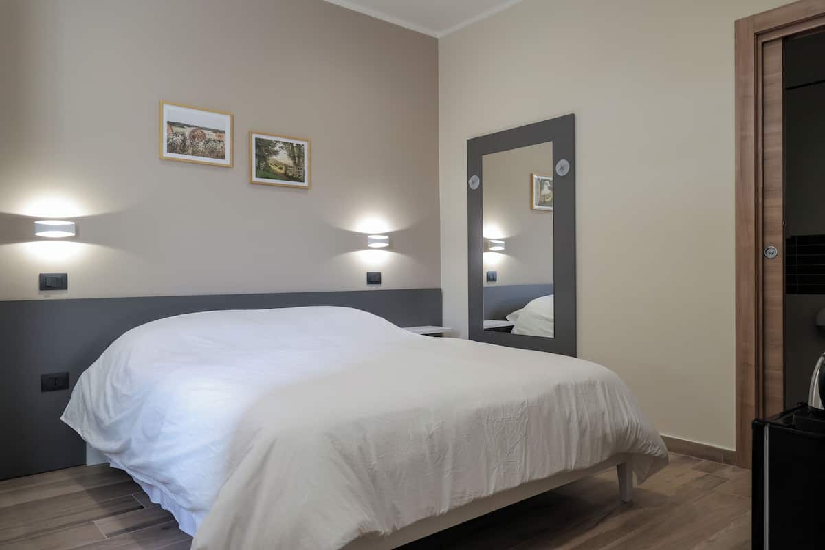 Kamar Klasik, 1 Tempat Tidur Double, Bebas Asap Rokok, kamar mandi pribadi | Kedap suara, Wi-Fi gratis, dan seprai linen