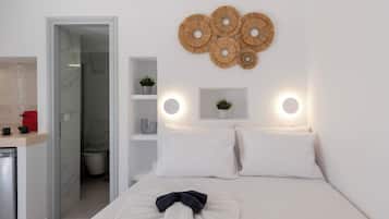 1 bedroom, iron/ironing board, travel cot, free WiFi