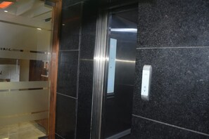 電梯