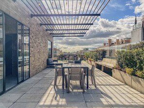 Outdoor dining - w* | Phenomenal Loft w/ Fantastic Deco in Bogota (Bogotá)
