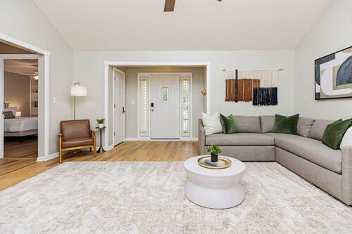 Pool Retreat | 3BR | Fenced Yard | Prime WR