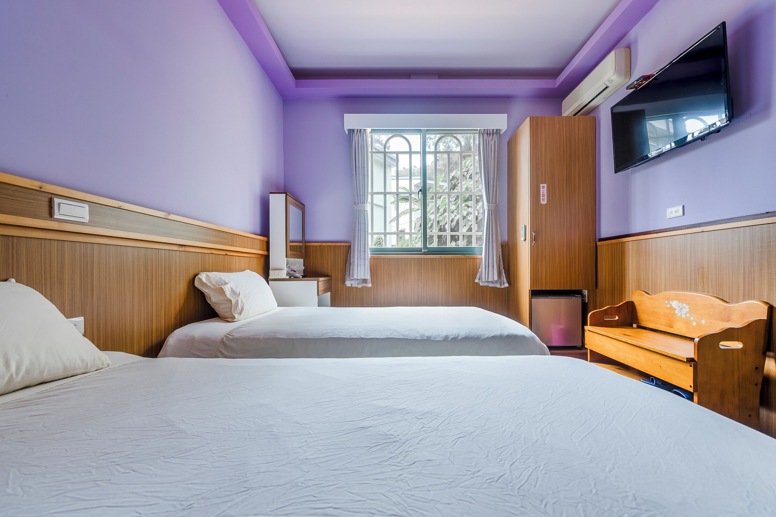 Double Room | Blackout curtains, free WiFi, bed sheets