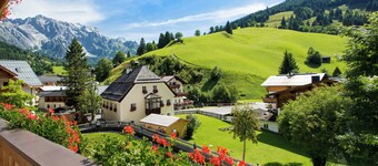 Almhof Alpin Apartments & Spa