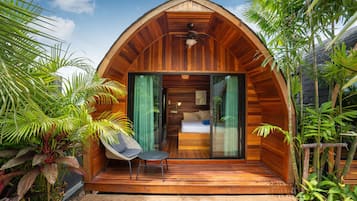 3 habitaciones, decoración personalizada y muebles diferentes