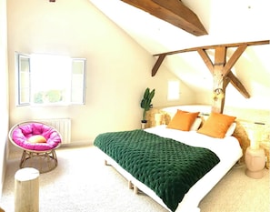 5 Schlafzimmer, Bügeleisen/Bügelbrett, WLAN, Bettwäsche