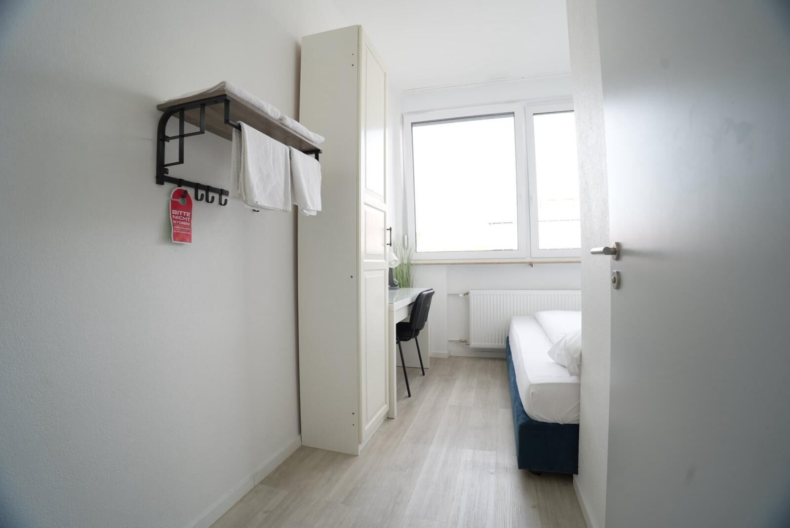 1 Schlafzimmer, Schreibtisch, laptopgeeigneter Arbeitsplatz