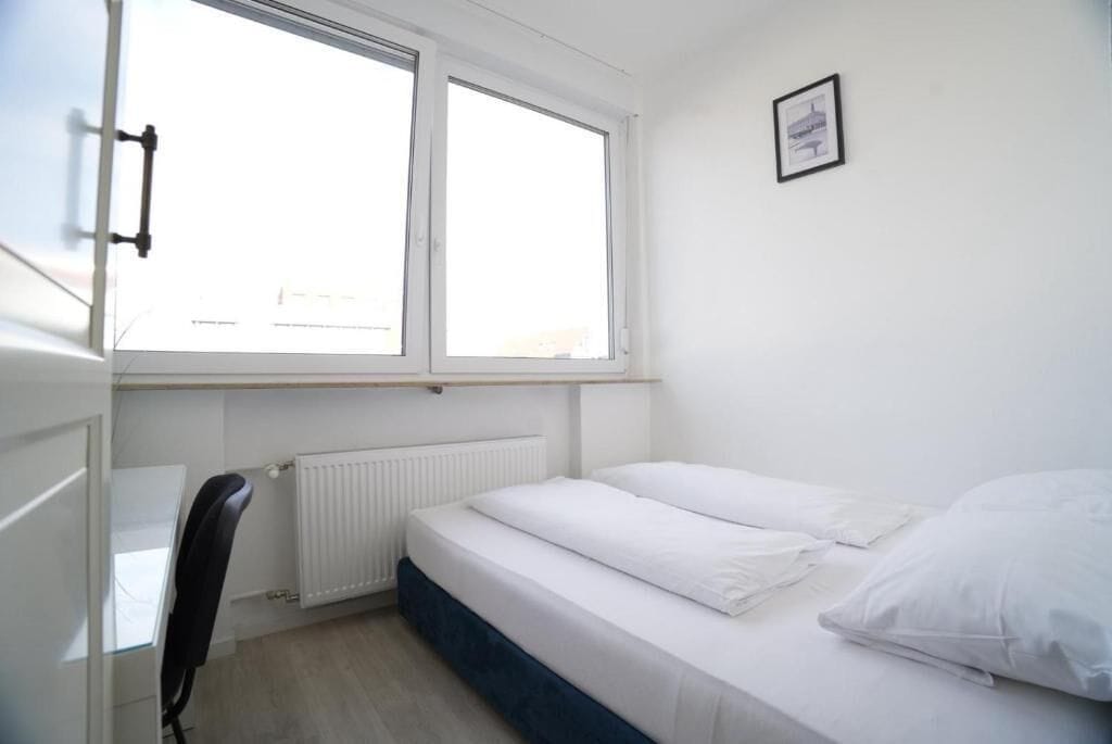 Habitación doble | 1 habitación, escritorio y espacio para trabajar con laptop 