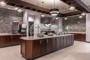 Free daily buffet breakfast