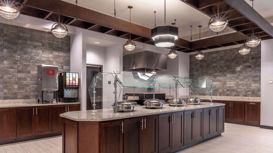 Drury Plaza Hotel College Station