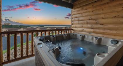 Amazing Lake View! No Stairs Cabin! Indoor Pool!