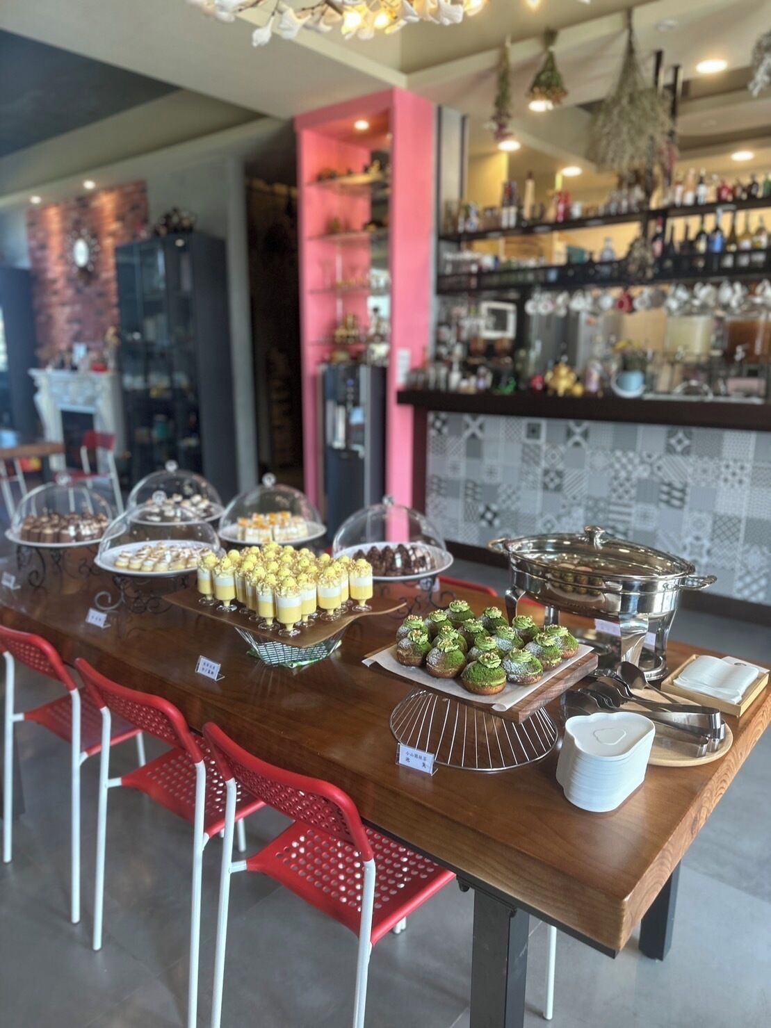 Coffee shop