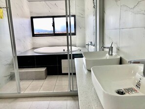 Family Room, 2 Queen Beds, Private Bathroom, Mountain View | Bathroom | Hair dryer, slippers, shampoo, toilet paper - Quhua Sweety B&B (Dongshan)