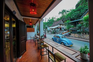 Bagian depan properti